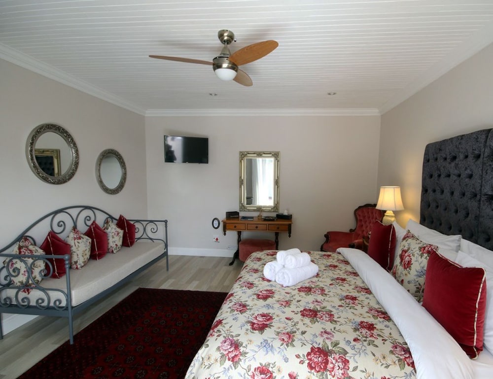 Elephant Country Guest House 7/19