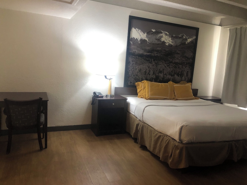Budget Inn Denver Downtown 7/17