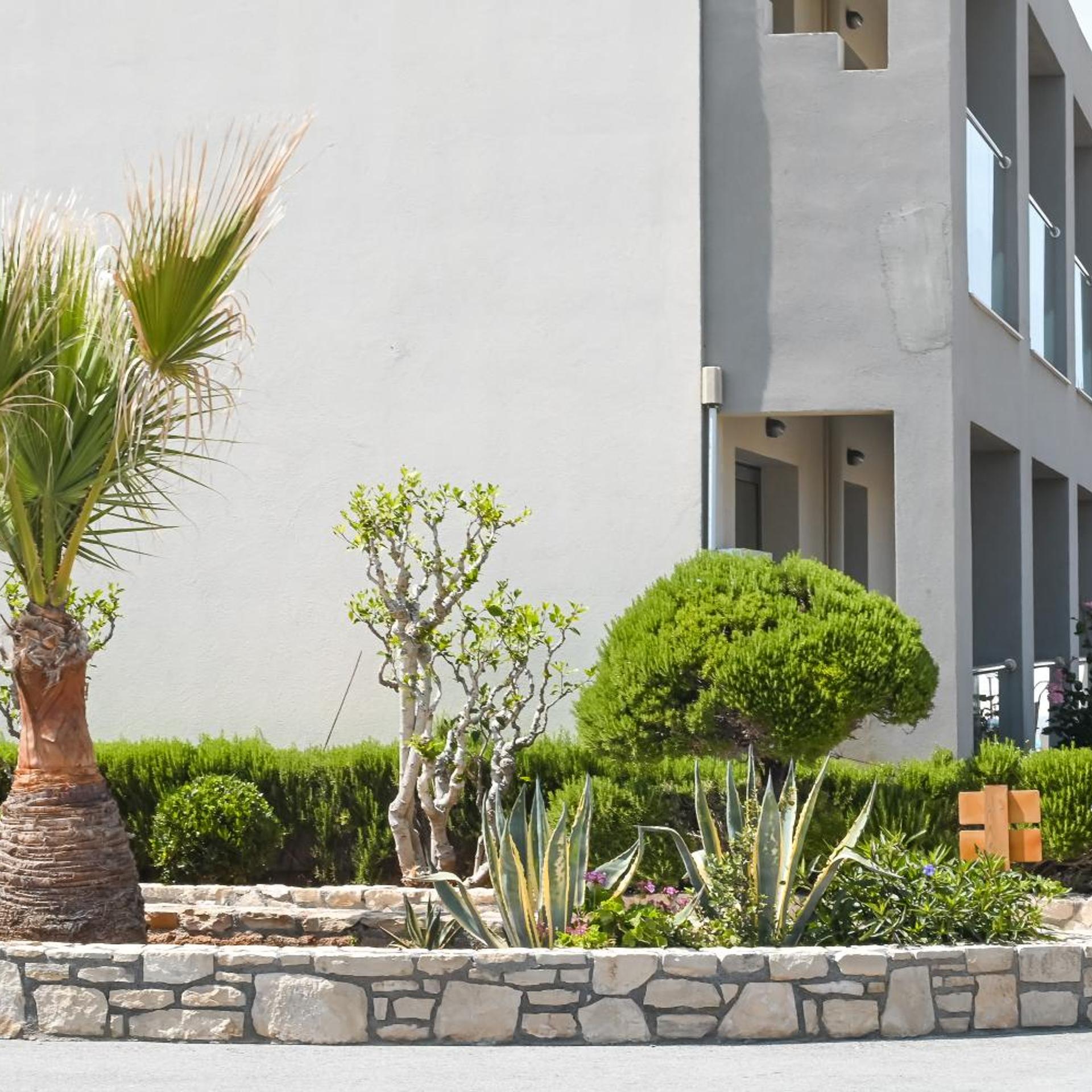 Kalia Beach Hotel 46/49