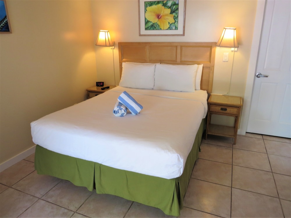 Room, Queen Bed, Pool Side, Accessible
