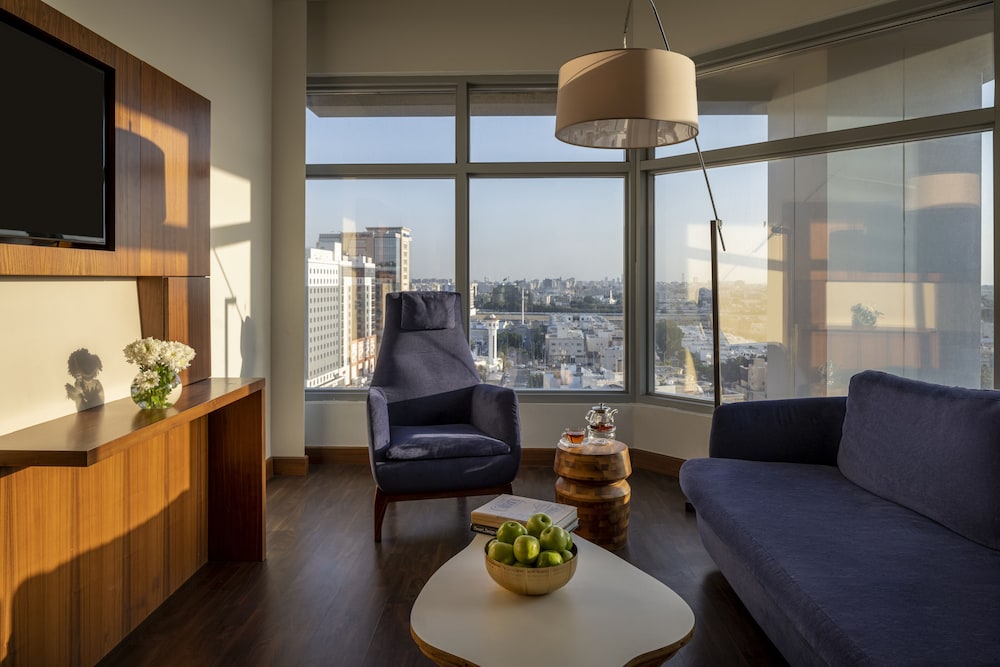 نوفوتيل جدة(Novotel Jeddah Tahlia) 52/75