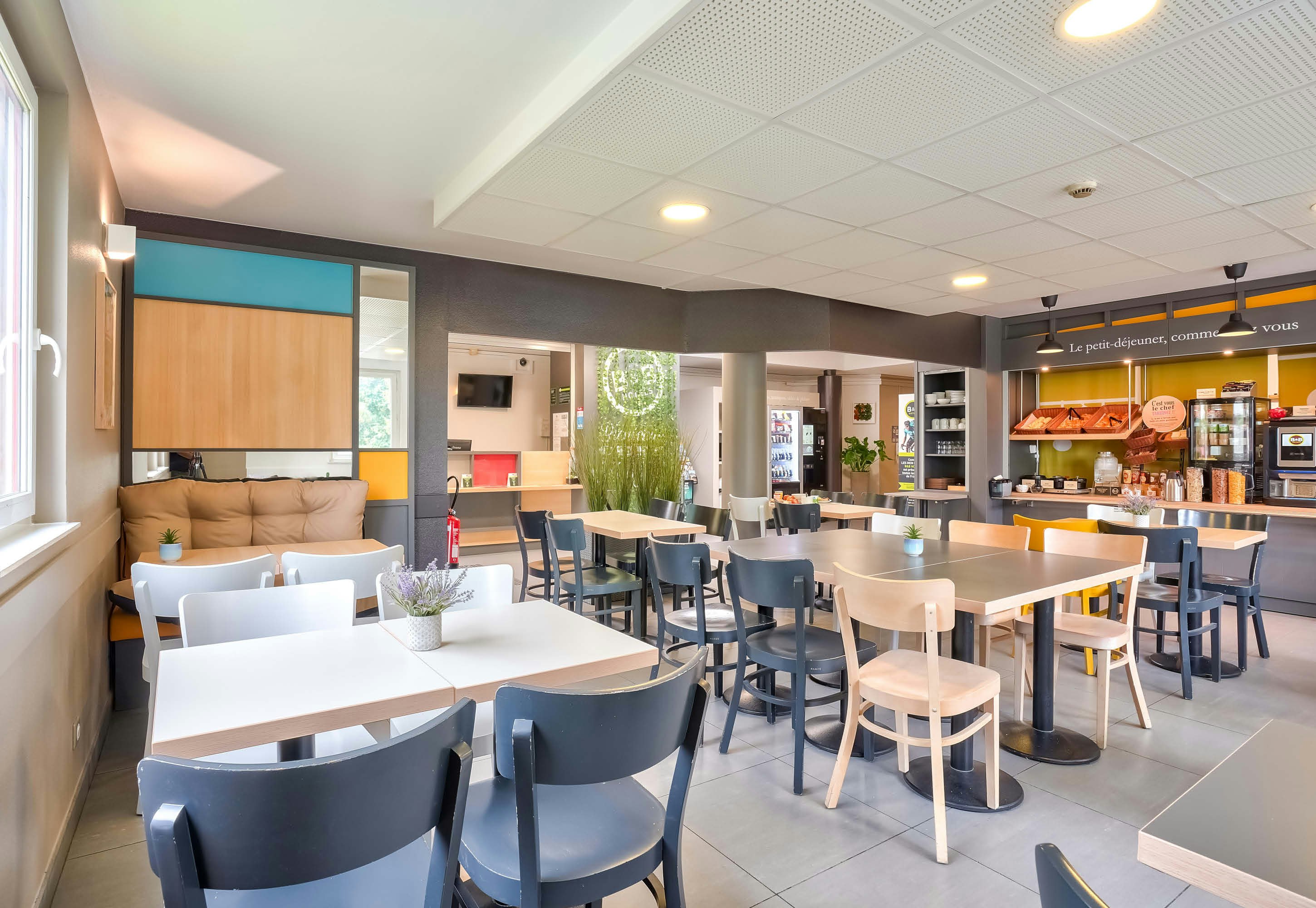 B&B Hotel Goussainville CDG 12/16