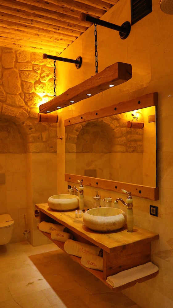 Safran Cave Hotel 22/50