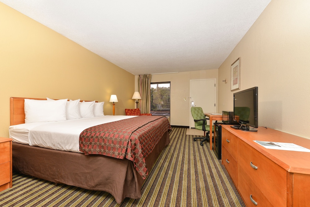 Quality Inn At the Mall - Valdosta 18/40