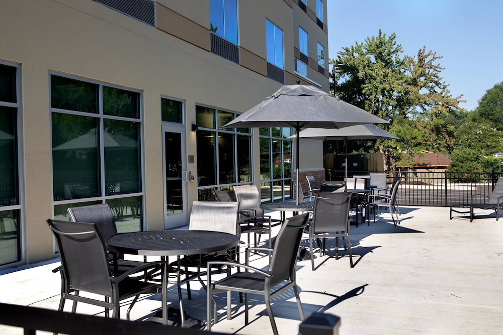 Fairfield Inn & Suites By Marriott Richmond Airport 2/48