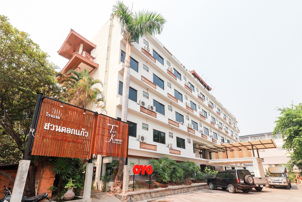 Suan Dok Kaew Hotel 1/38