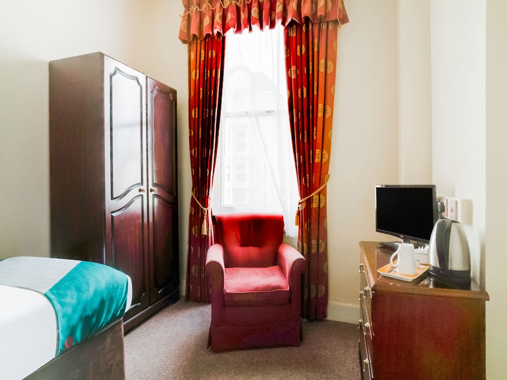 Oyo the Palm Court Hotel 35/42