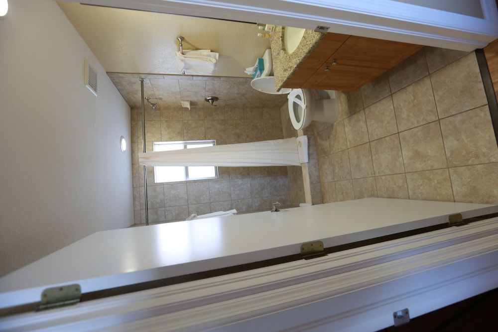 Shoreline Island Resort Exclusively Adult 49/50