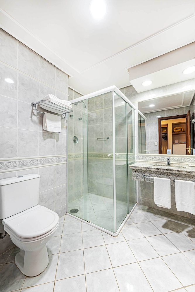 Euro Suite Campinas by Nacional Inn 60/61