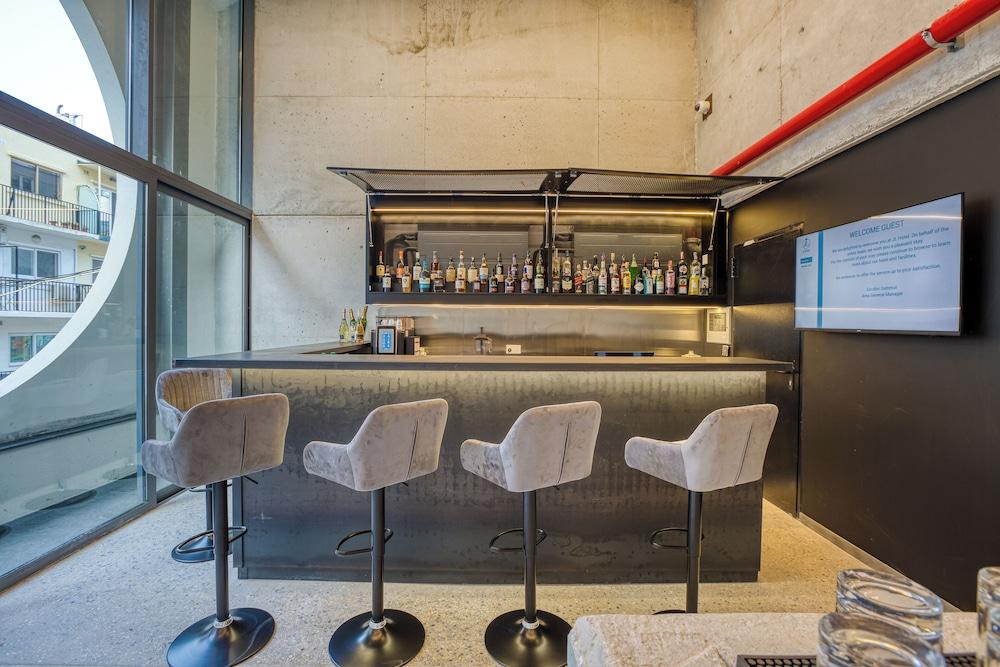JL Hotel 31/38