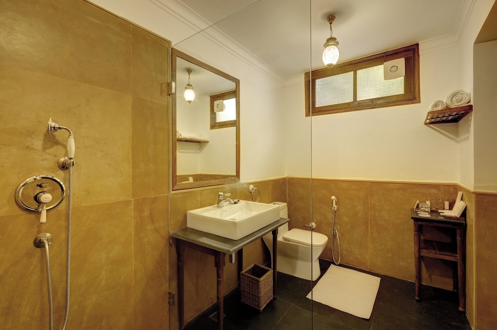 Saraca Hotel Lucknow 38/42
