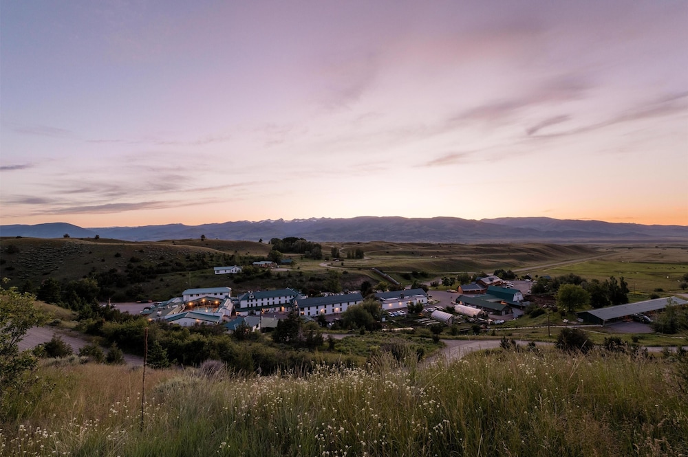 Chico Hot Springs Resort 47/50