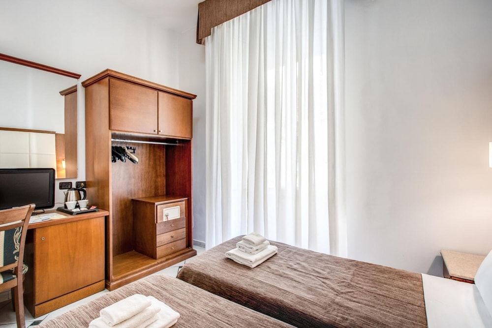 Garibaldi Suite 20/71