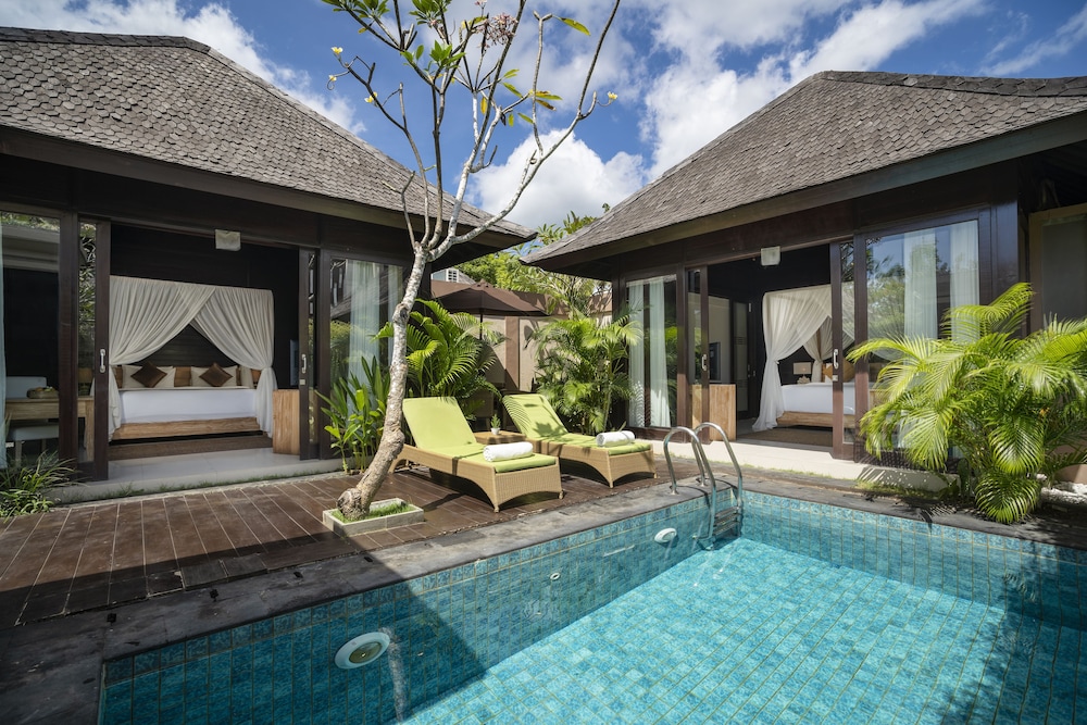 d'Nusa Beach Club and Resort 41/50