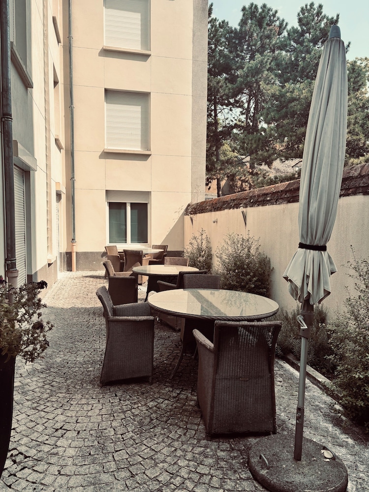 surroundings