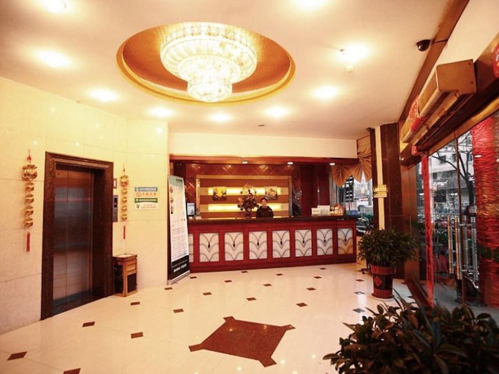 GreenTree Inn Huaian Chuzhou Dadao Hotel 6/31