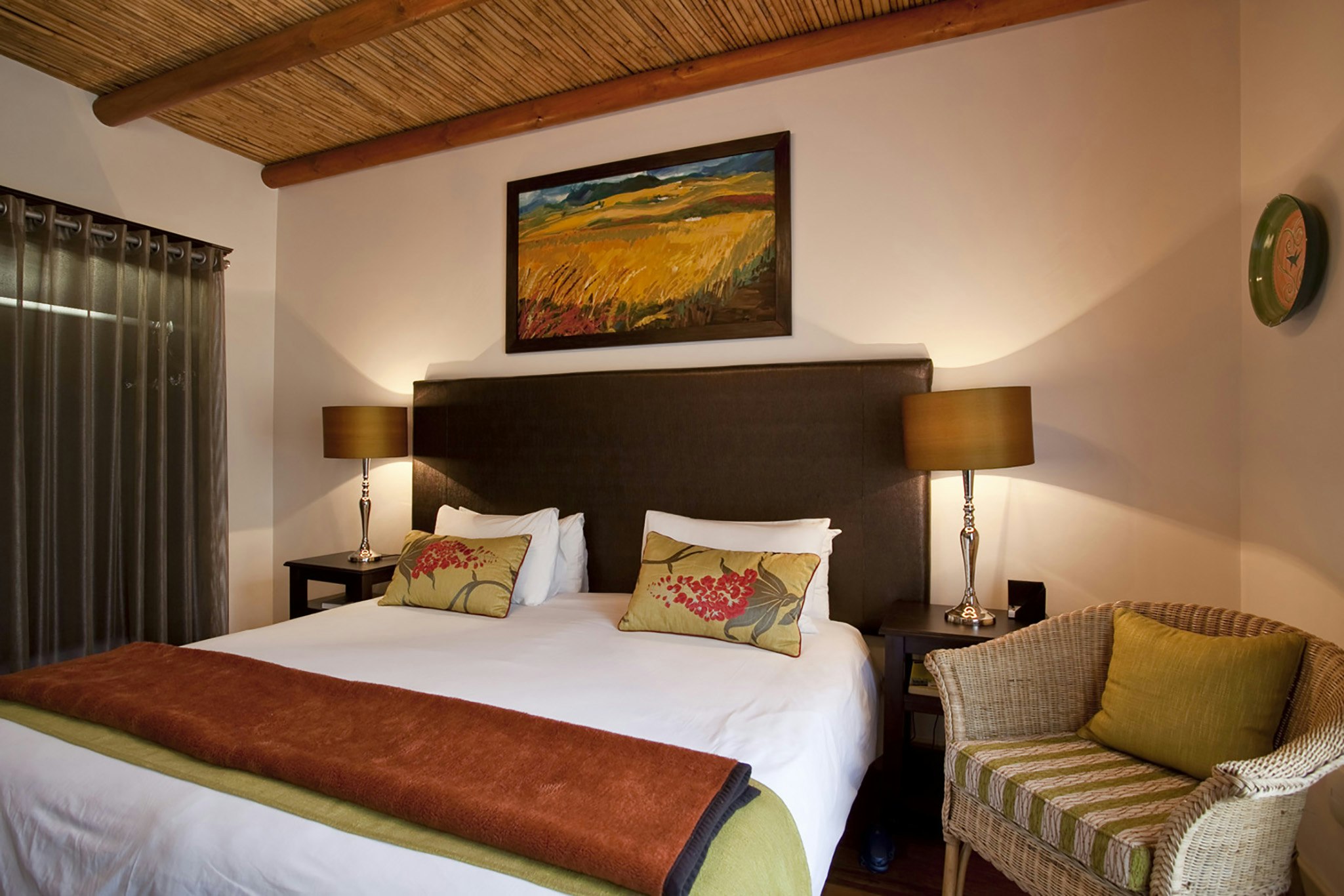 Oakhurst Hotel 3/12