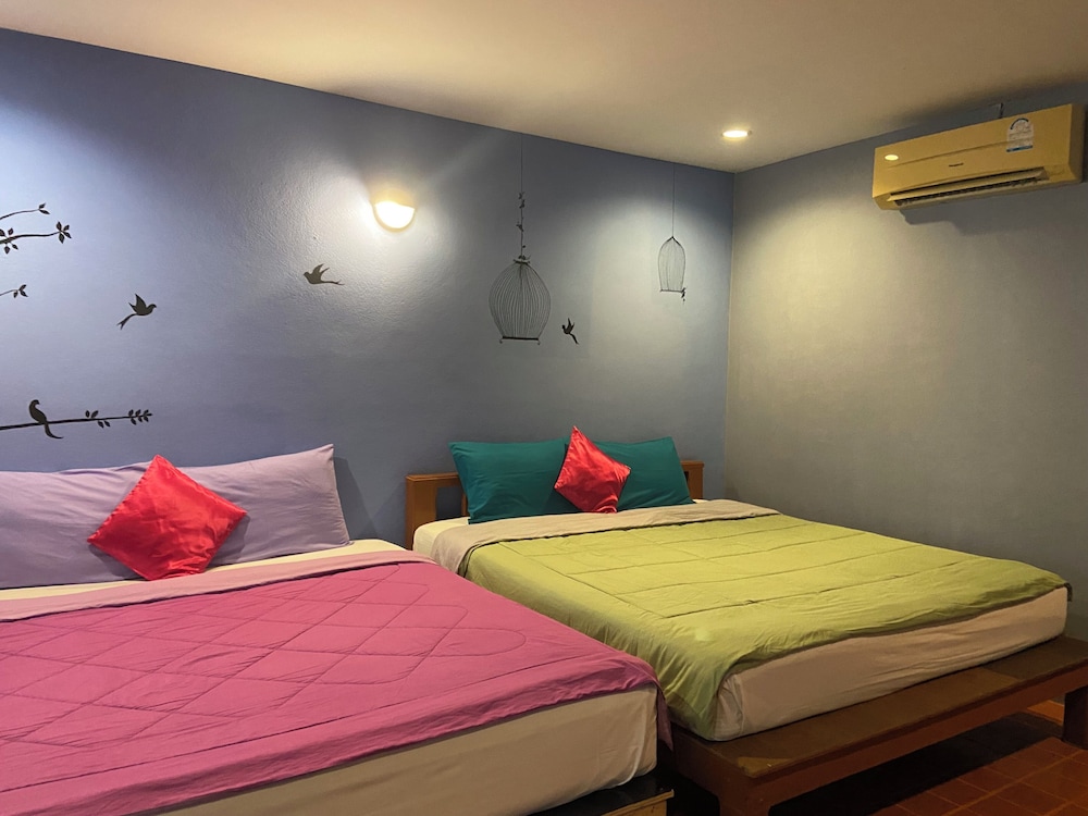 Sd Beach Resort 6/50