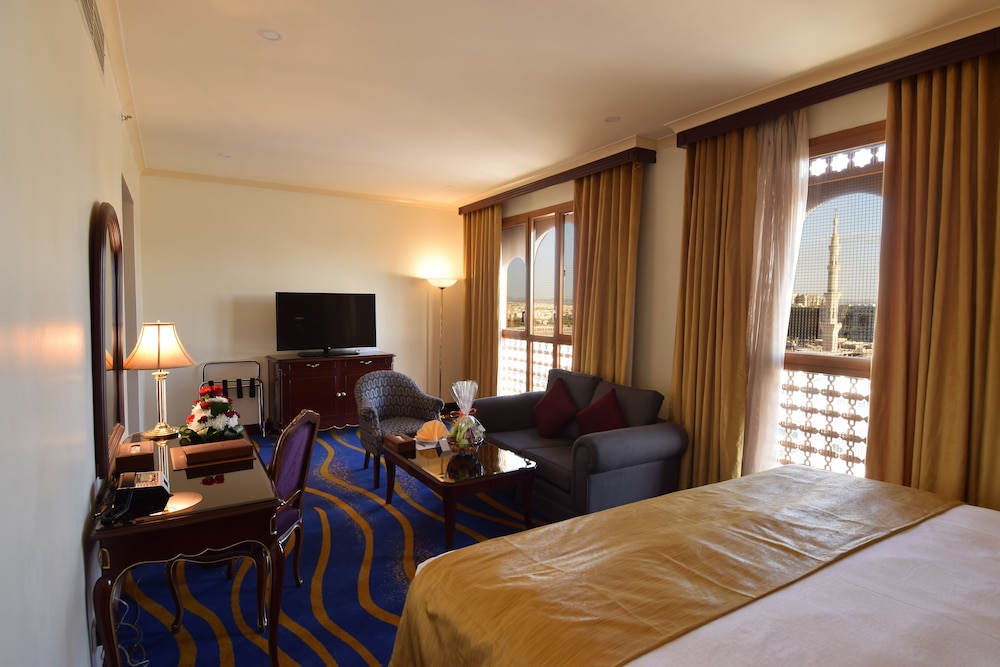 فندق دار التقوى(Dar Al Taqwa Hotel) 12/23