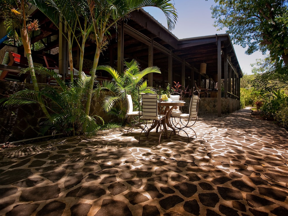 Firefly Plantation Bequia 33/50