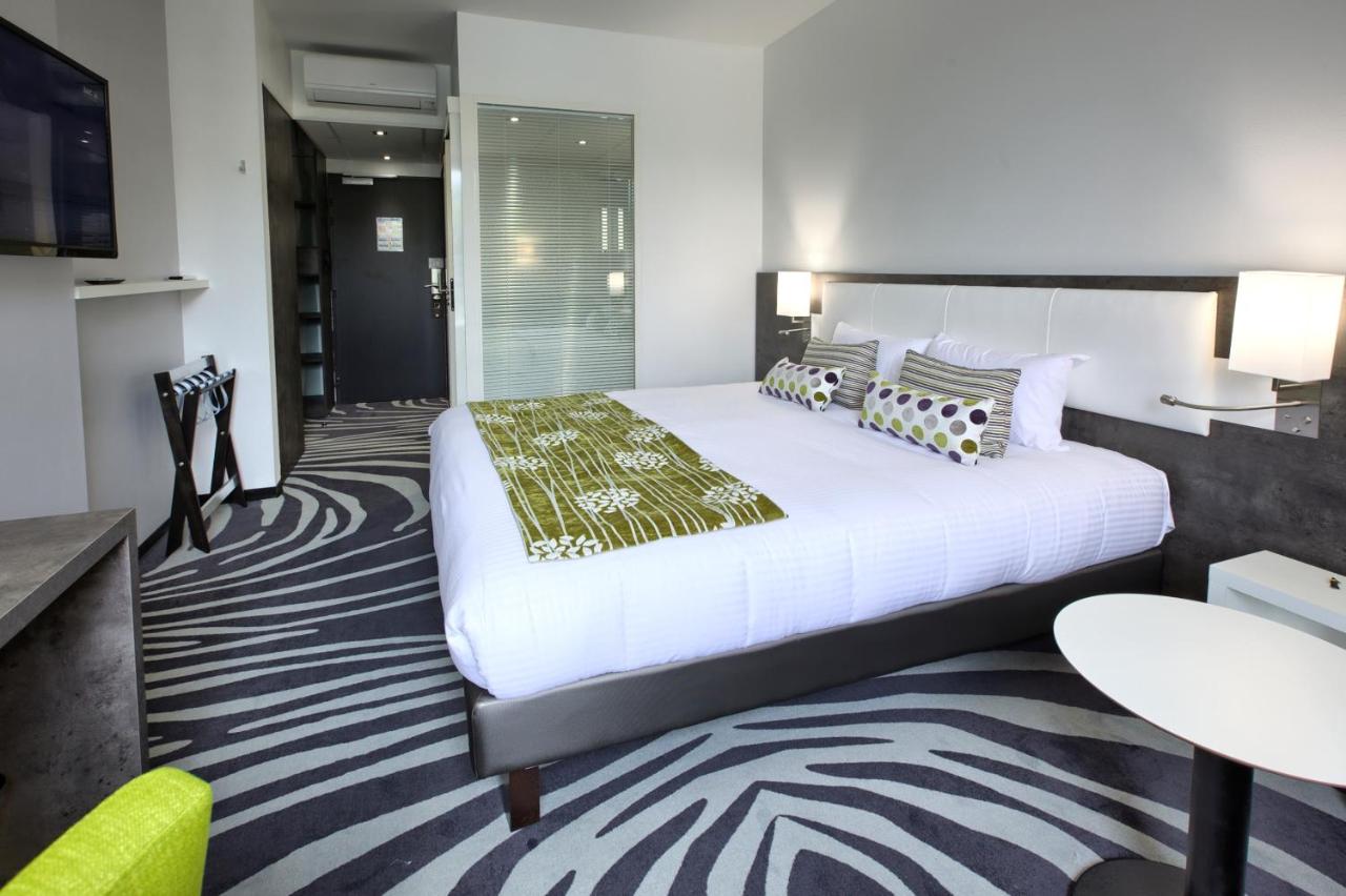 Spa, Superior, Terrace, Accessible