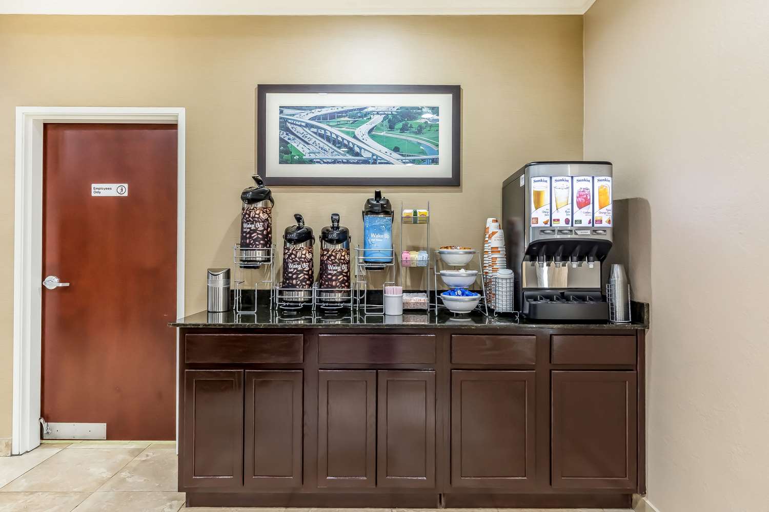 Comfort Suites Houston IAH Airport - Beltway 8 9/45