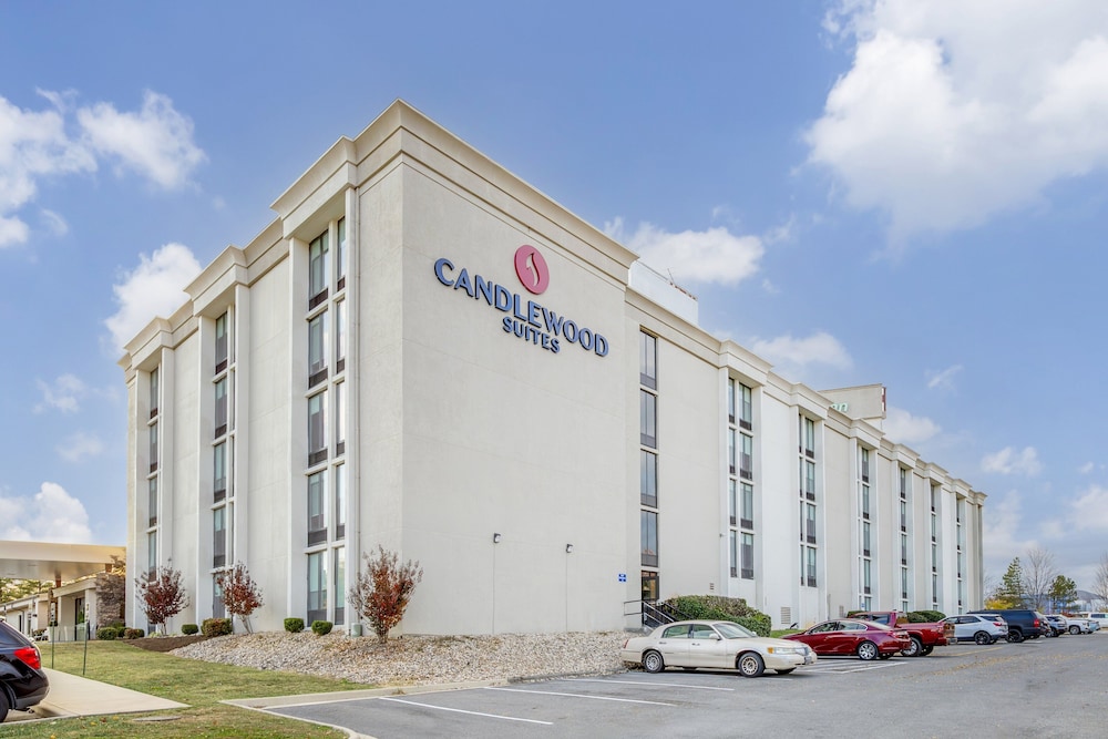 Candlewood Suites - Roanoke - Valley View, an IHG Hotel 45/50