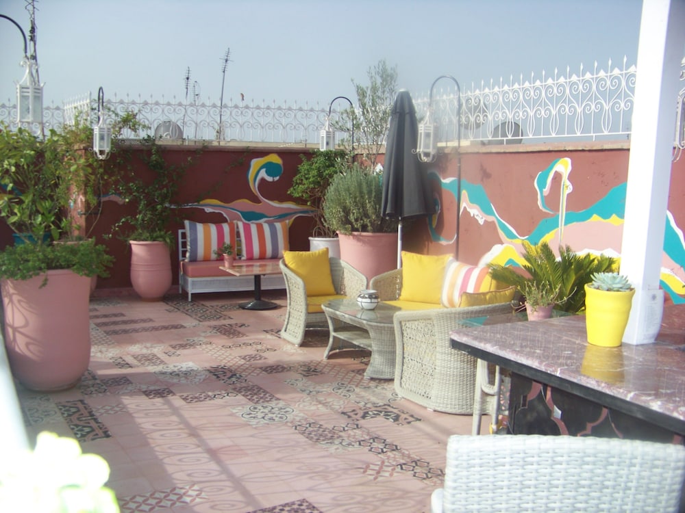 RIAD KARMELA PRINCESSE 56/62