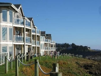 Whale Pointe at Depoe Bay 5/56