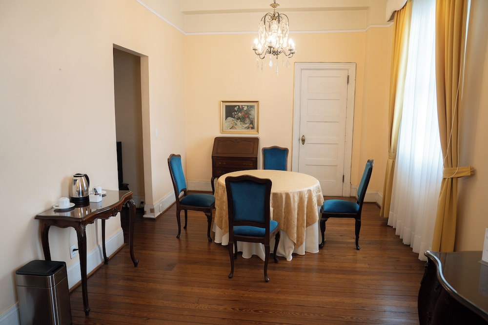 Gran Hotel Bolivar 43/50
