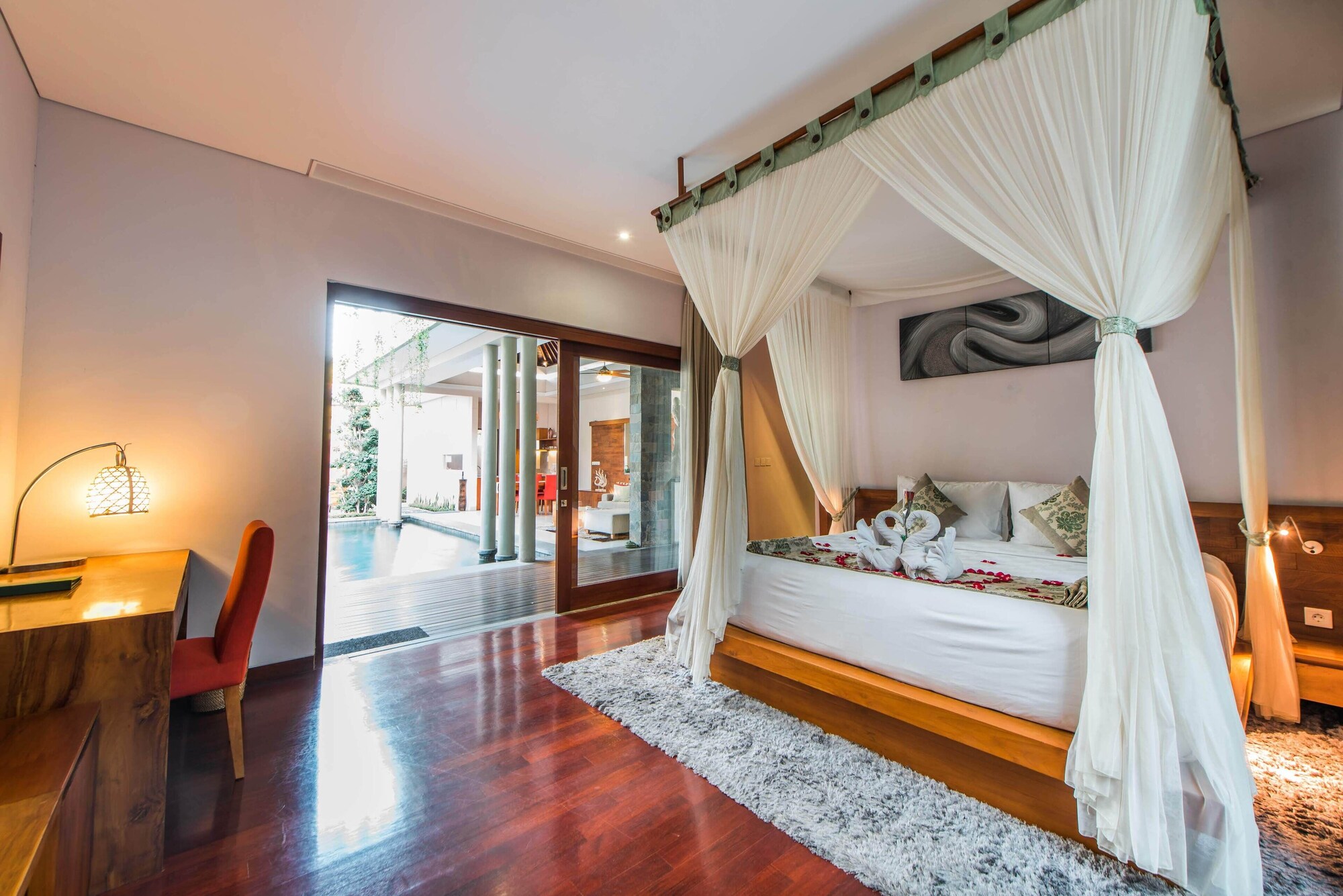 ONE BEDROOM ROYAL POOL VILLA
