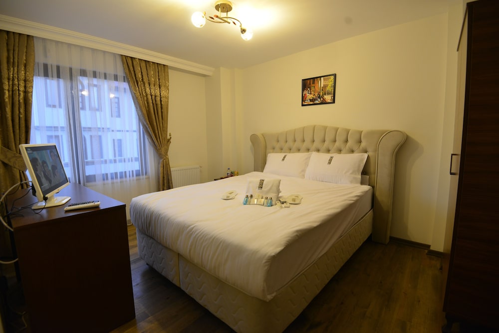 Hotel Ankatra 57/70