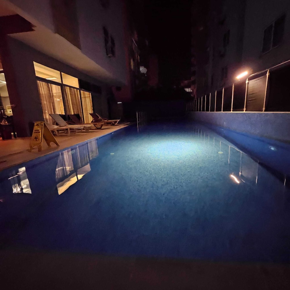SYEDRA HOTEL 20/22