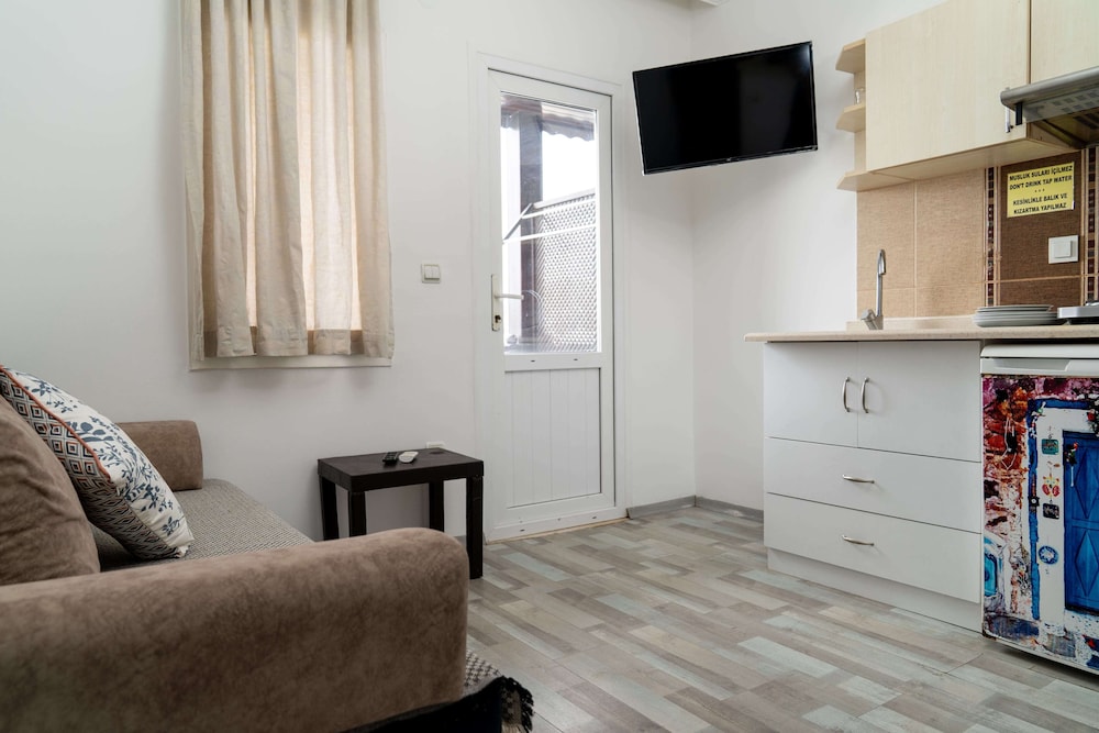 Caglar My House Apart Hotel 16/28