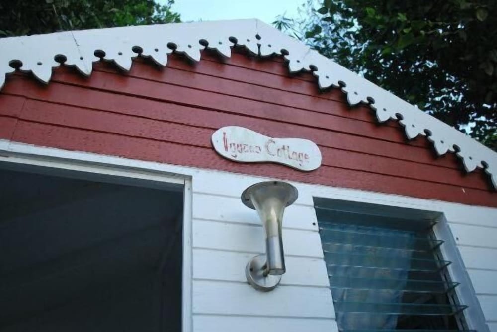 El Momo Cottages 4/38