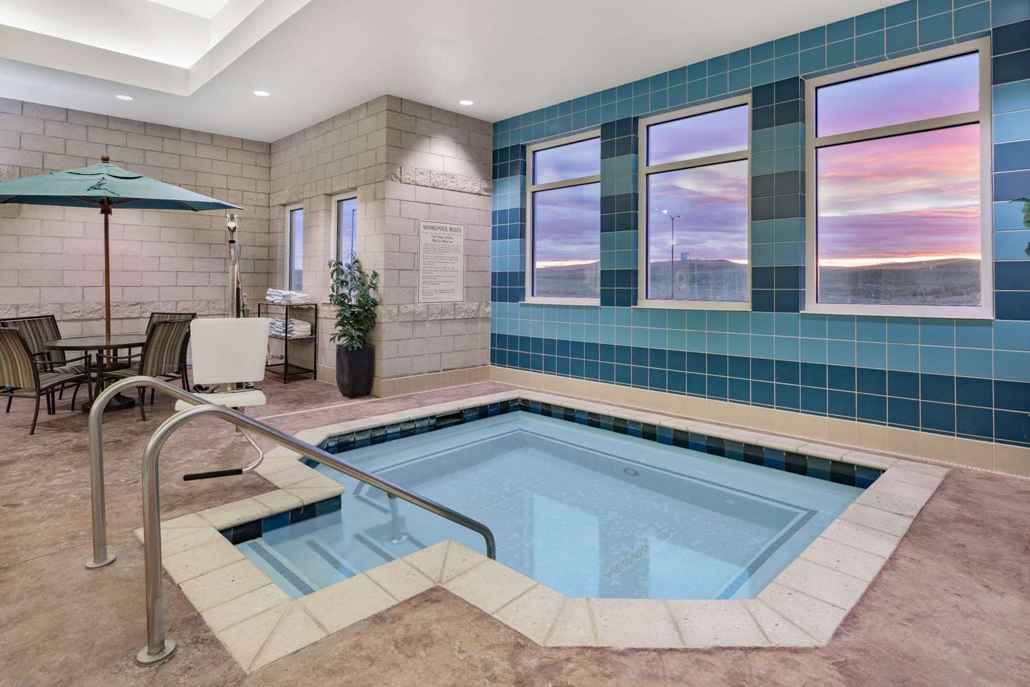Hawthorn Suites By Wyndham Dickinson 26/58