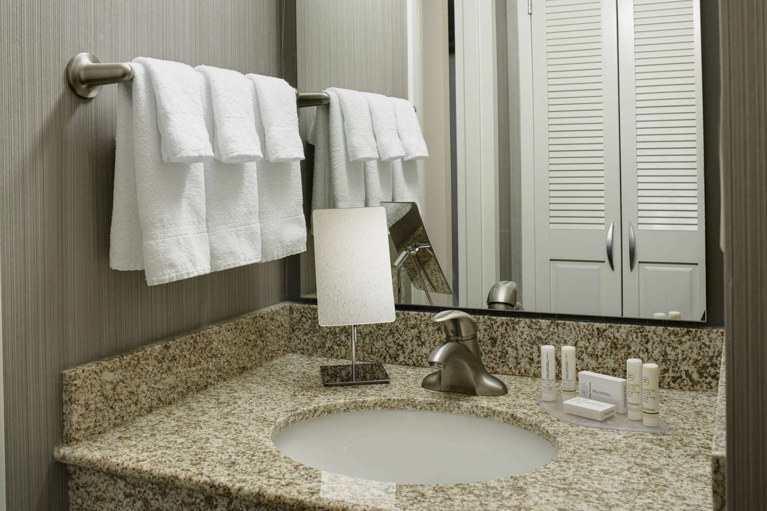 AmericInn by Wyndham Brookfield 29/29