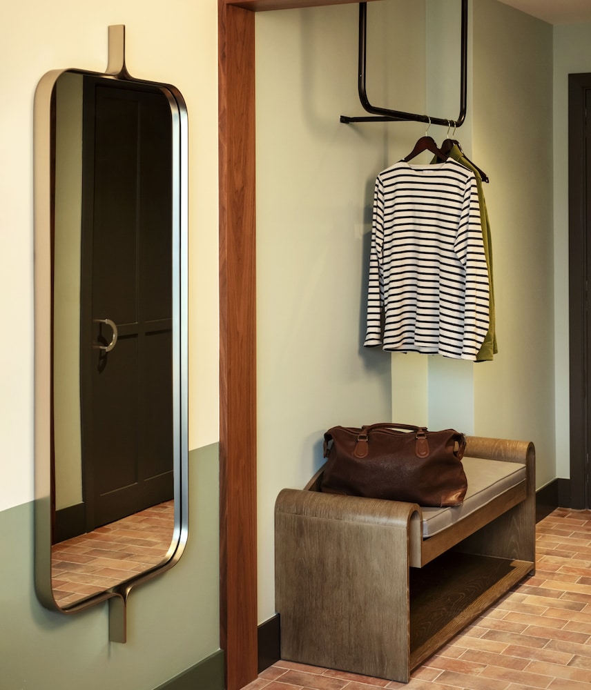 The Hoxton Poblenou 30/50