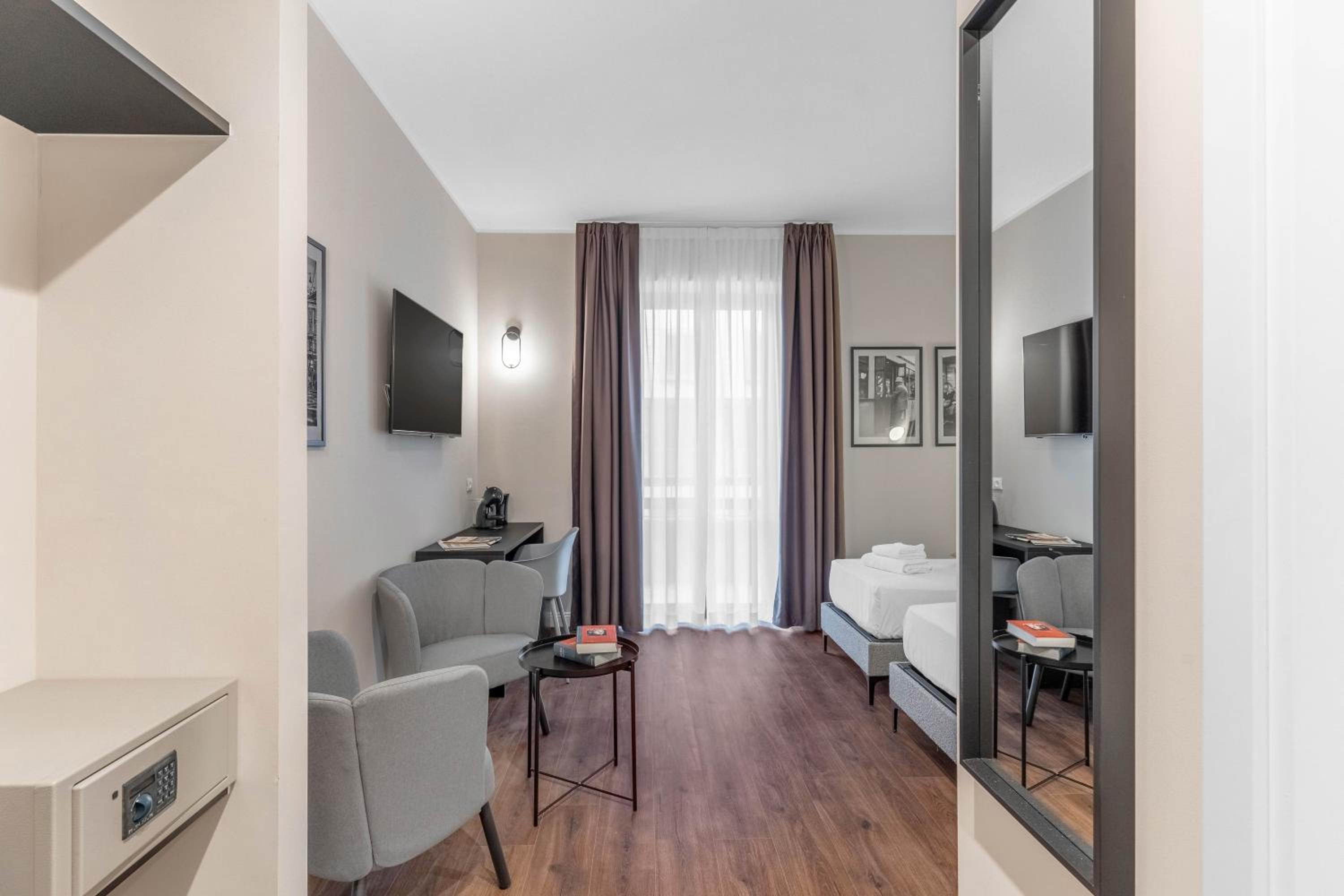 Torriani Suites Foresteria Lombarda 9/25