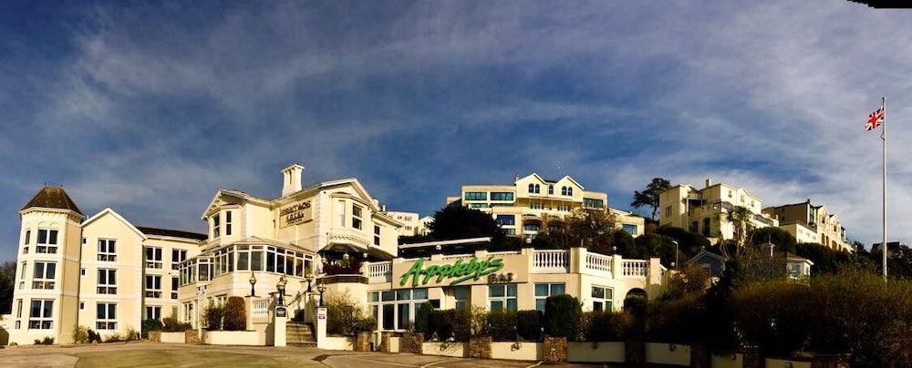 The Heritage Hotel 45/49