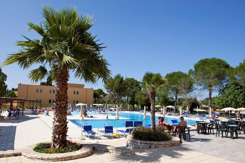 Dolmen Sport Resort 49/66