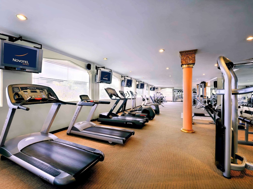 NOVOTEL SOLO 38/64