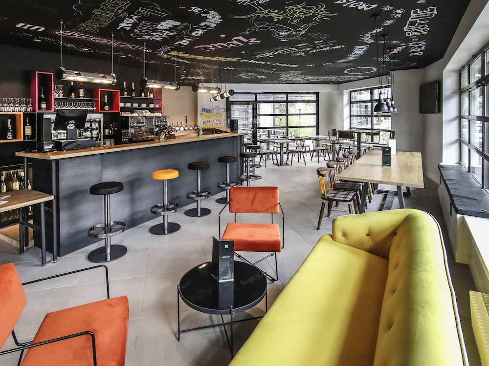 ibis Styles Clermont Ferrand Republique 32/48