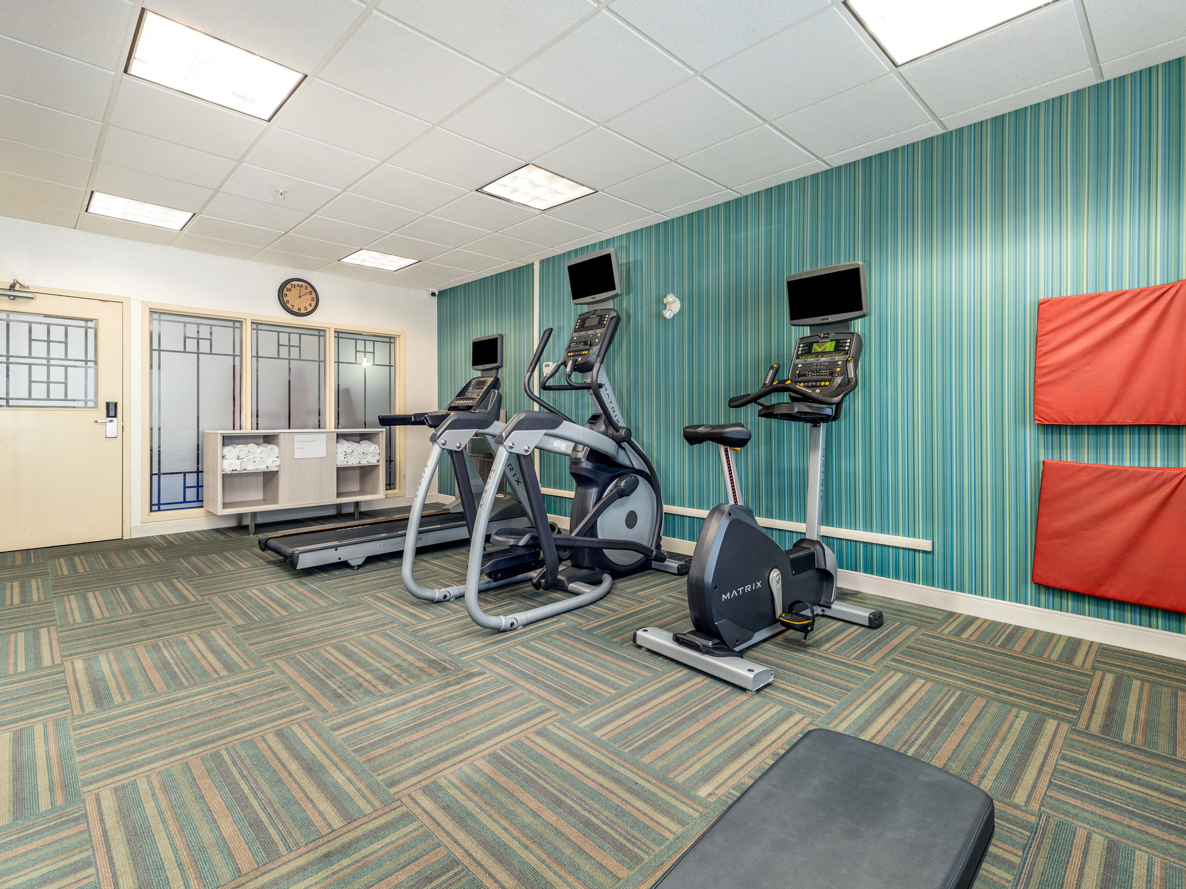 Holiday Inn Express Hotel Suites Medicine Hat Transcanada Hwy 42/75