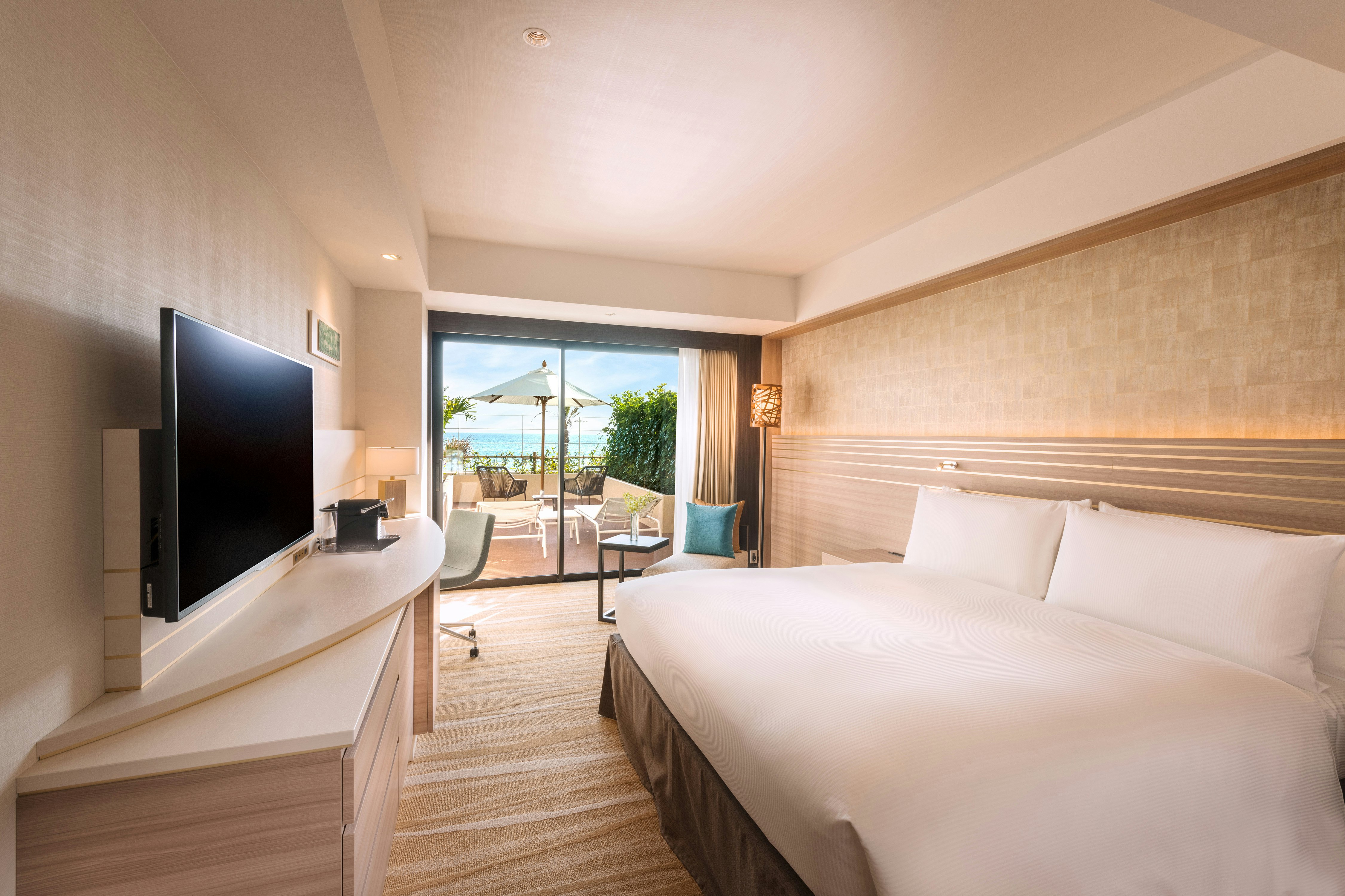 PREMIUM, KING BED, OCEAN VIEW, TERRACE