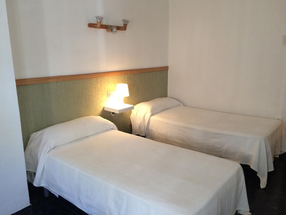 Malvarrosa Beach Rooms 17/41