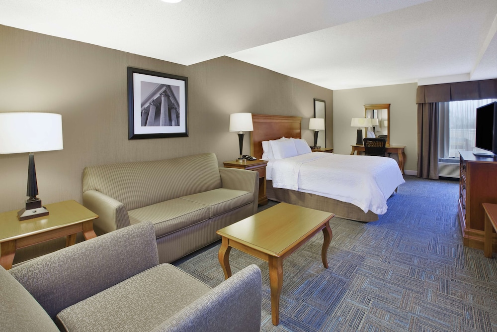Hampton Inn Richmond West 35/46