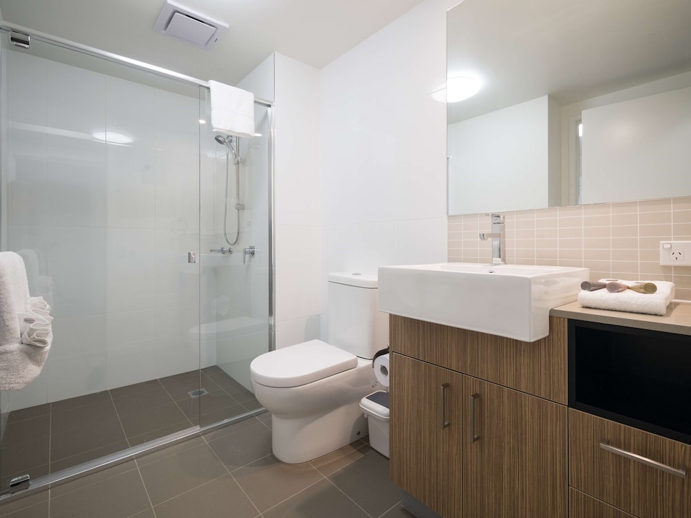 Oaks Mackay Rivermarque Hotel 34/37