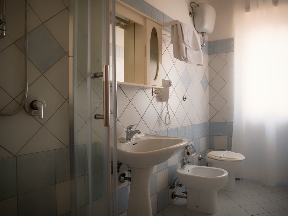 Albergo Minturnae 47/49