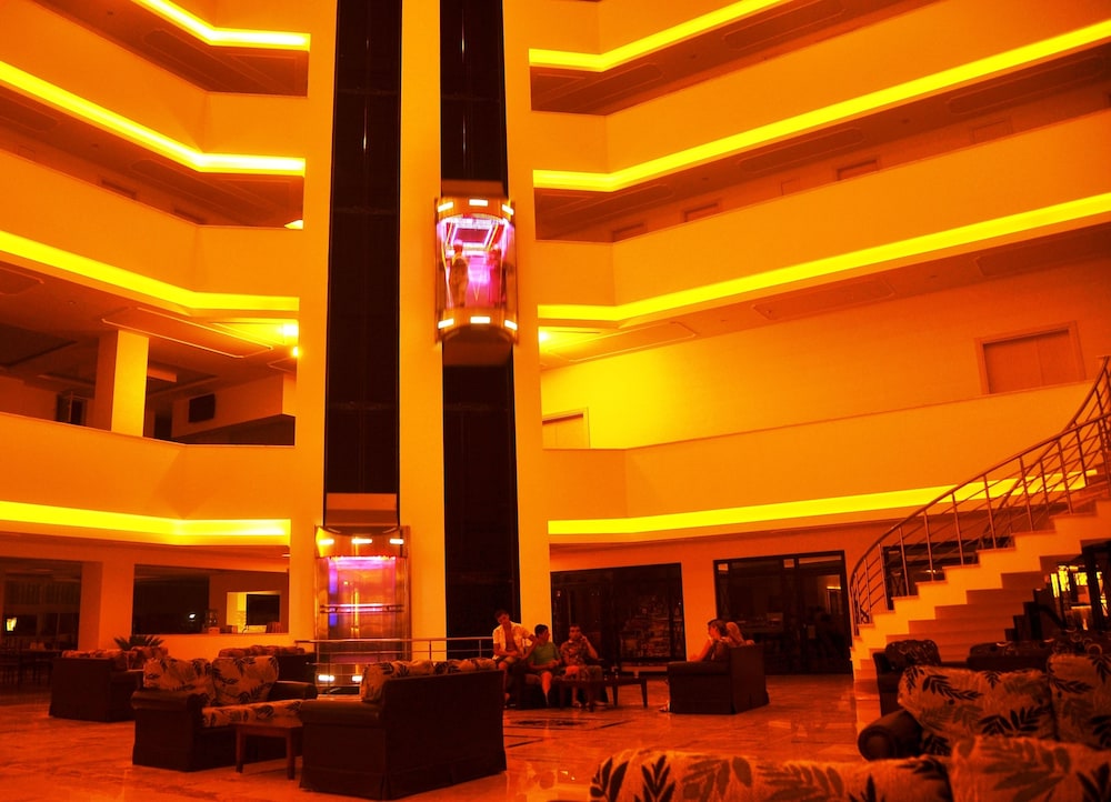 Belkon Hotel 60/72